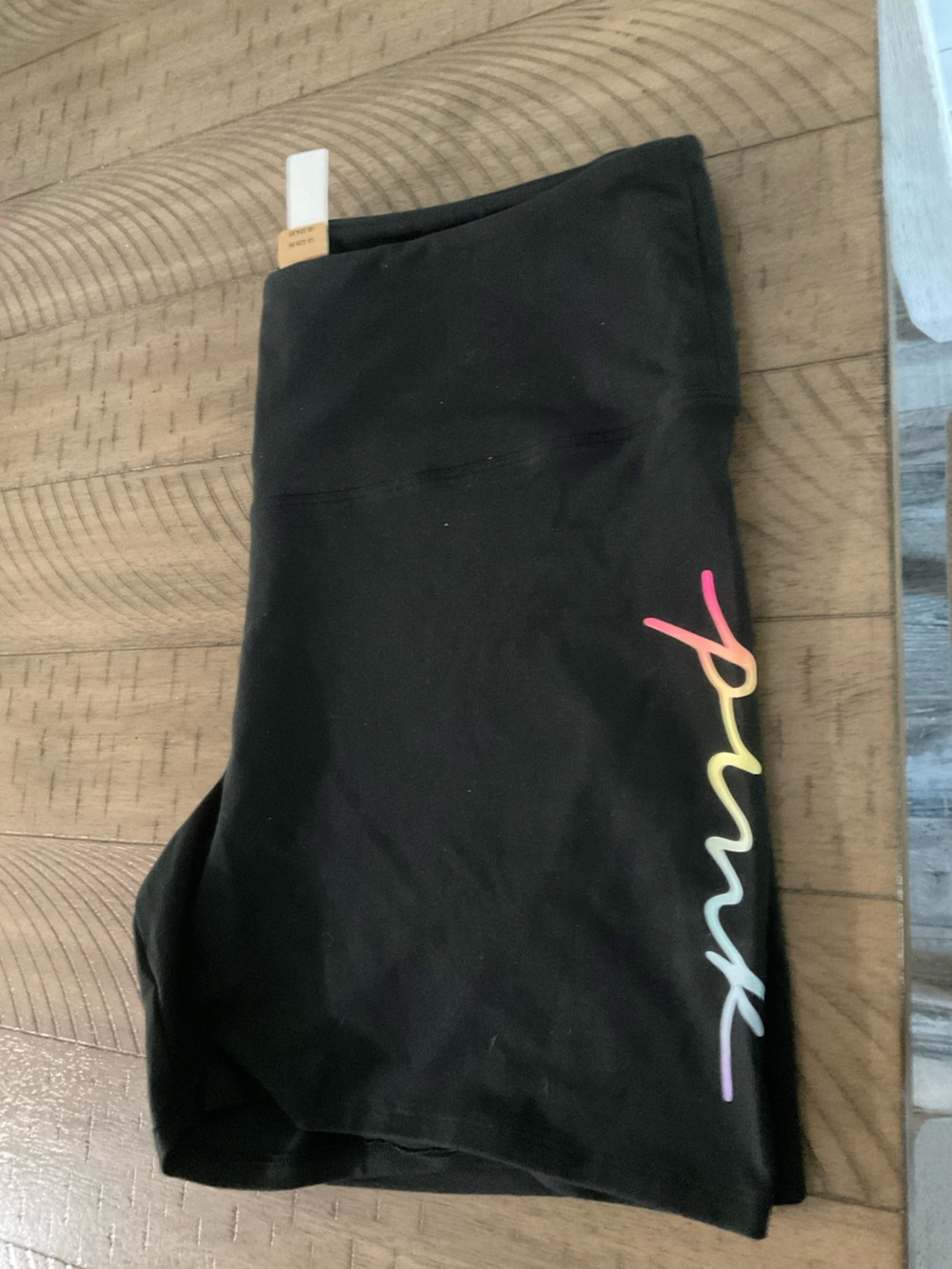 Victoria’s Secret PINK tiedye nwt XXL
Shorts - Picture 5 of 5